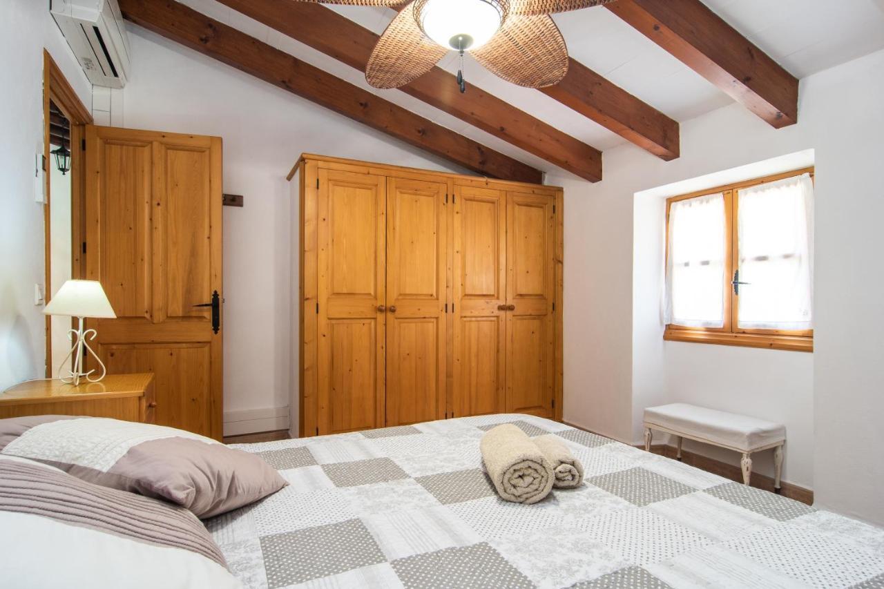 Fabulous Rural House With Views To The Mountains With Swimming Pool Villa Caimari Exterior photo